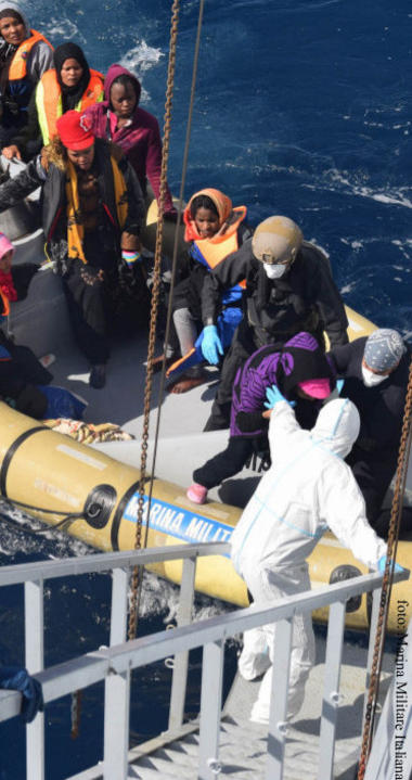 Trovarsi Altrove - migrazioni tra miti e realtĂ